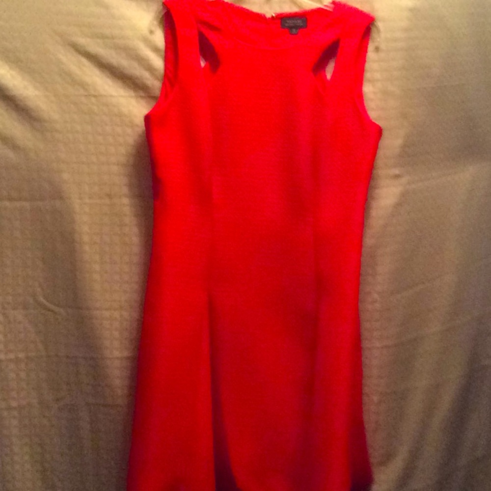 TAHARI ARTHUR S. LEVINE DRESS